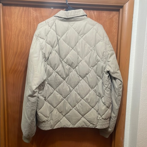 Eddie Bauer Men's Skyliner Beige Quilted Jacket - Picture 4 of 4